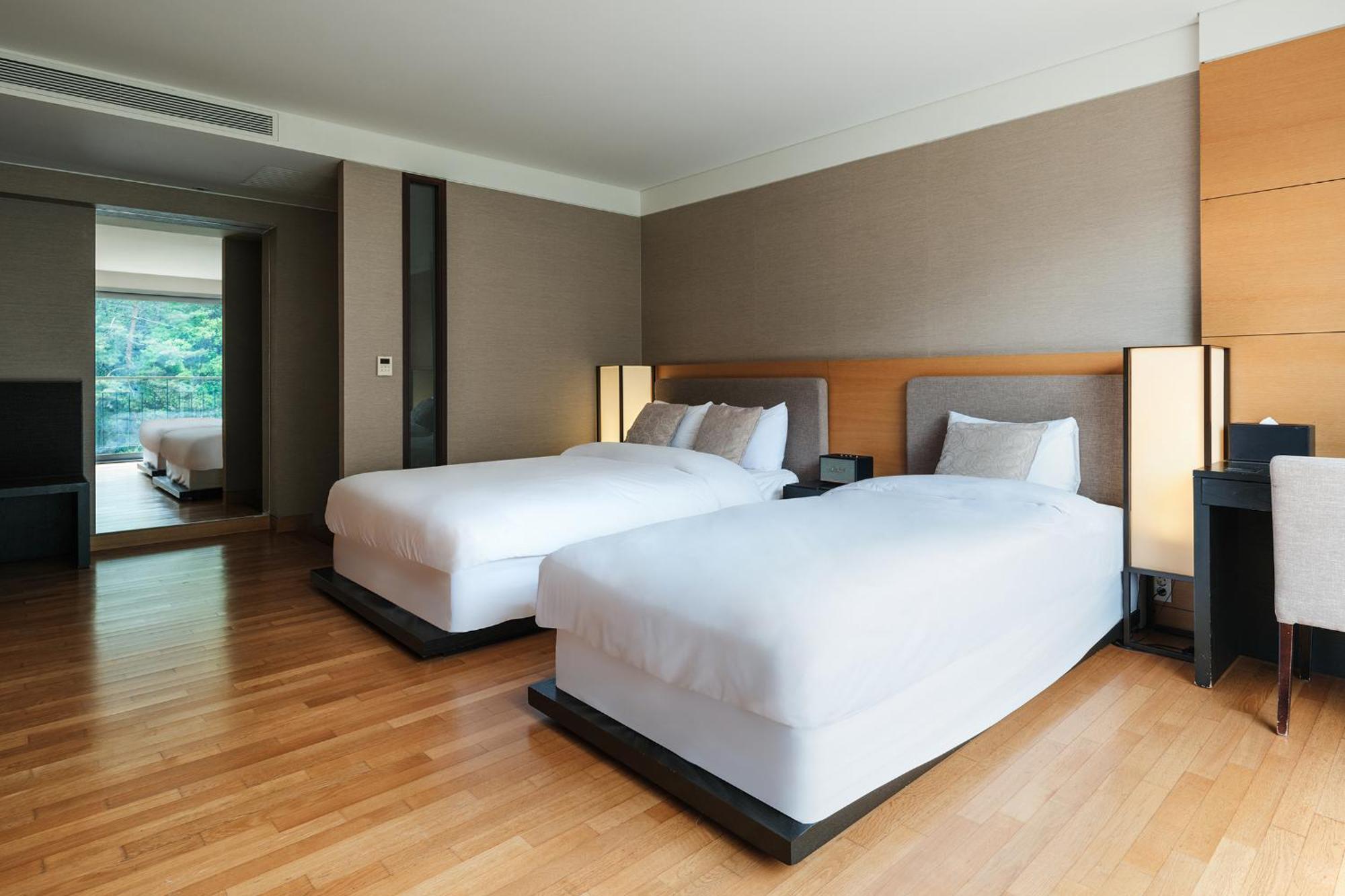 The Suites Hotel Namwon Exterior foto